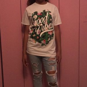 Good Vibes Tshirt